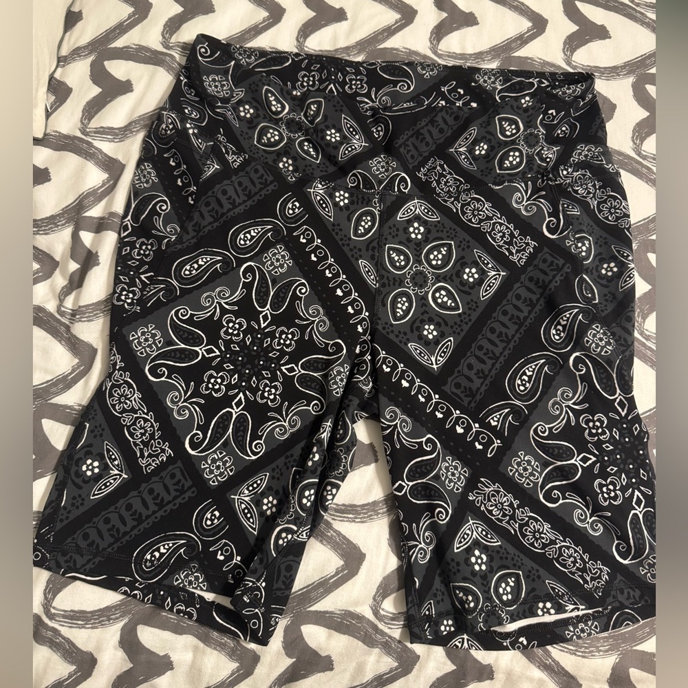 Livi for Lane Bryant Black Paisley Bike Shorts